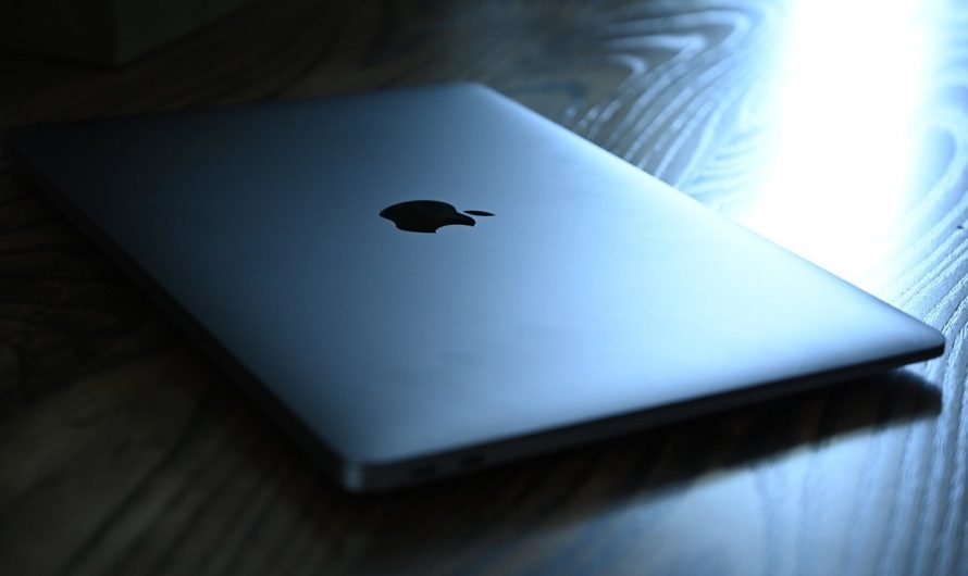 macOS MetaStealer attacks take aim at business Mac users