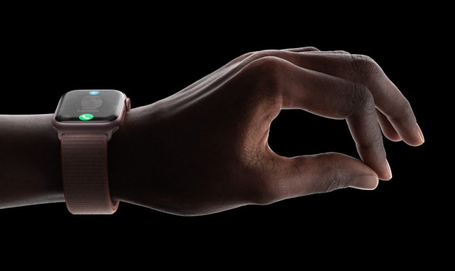 Apple Watch double tap gesture now available with watchOS 10.1